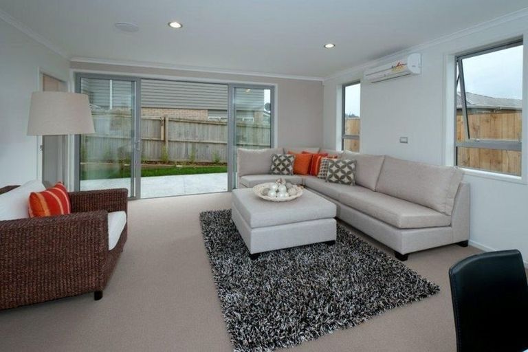 Photo of property in 18 Andersons Road, Oteha, Auckland, 0632