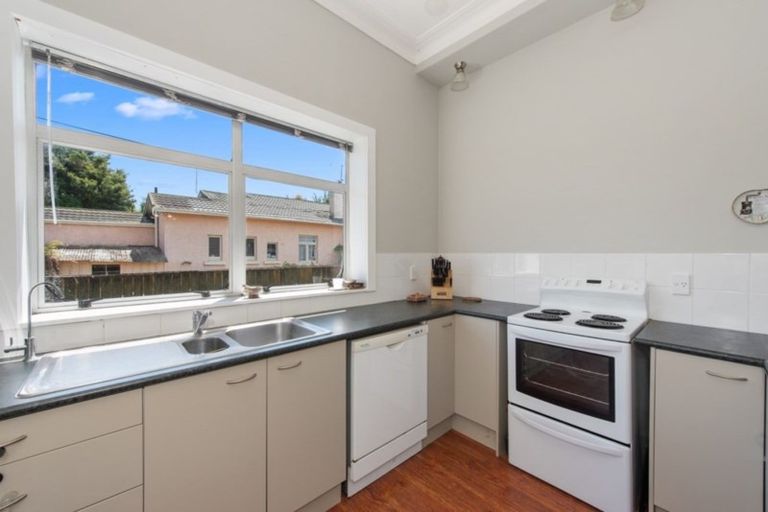 Photo of property in 38 Waikato Esplanade, Ngaruawahia, 3720