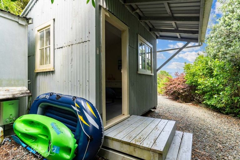 Photo of property in 1122 Whakapirau Road, Whakapirau, Maungaturoto, 0583