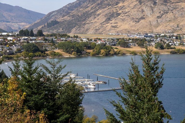 Photo of property in 26 Middleton Road, Frankton, Queenstown, 9300