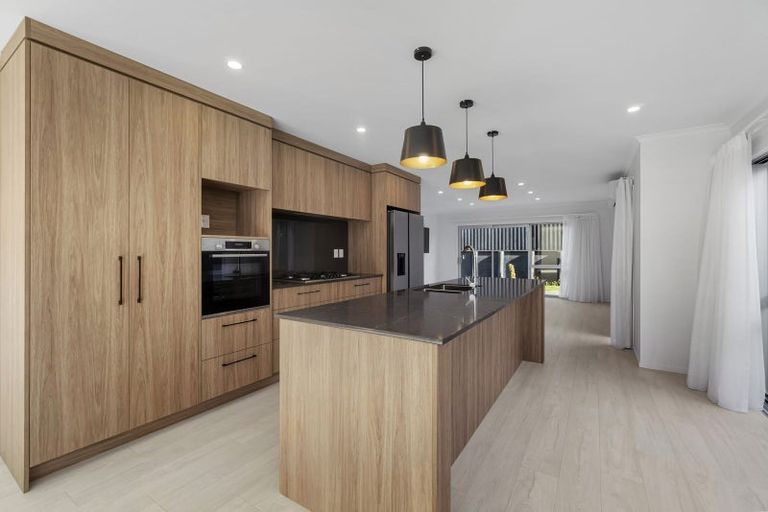 Photo of property in 43 Kauri Point Drive, Rototuna North, Hamilton, 3210