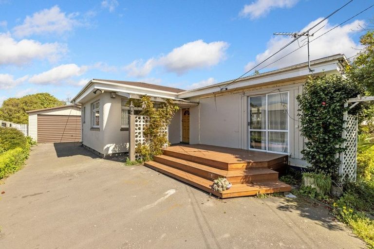 Photo of property in 325 Hills Road, Mairehau, Christchurch, 8013