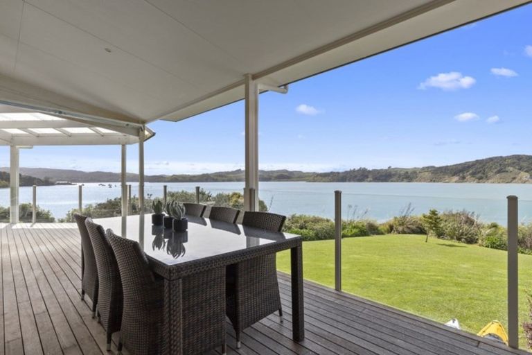 Photo of property in 106j Greenslade Road, Raglan, 3295