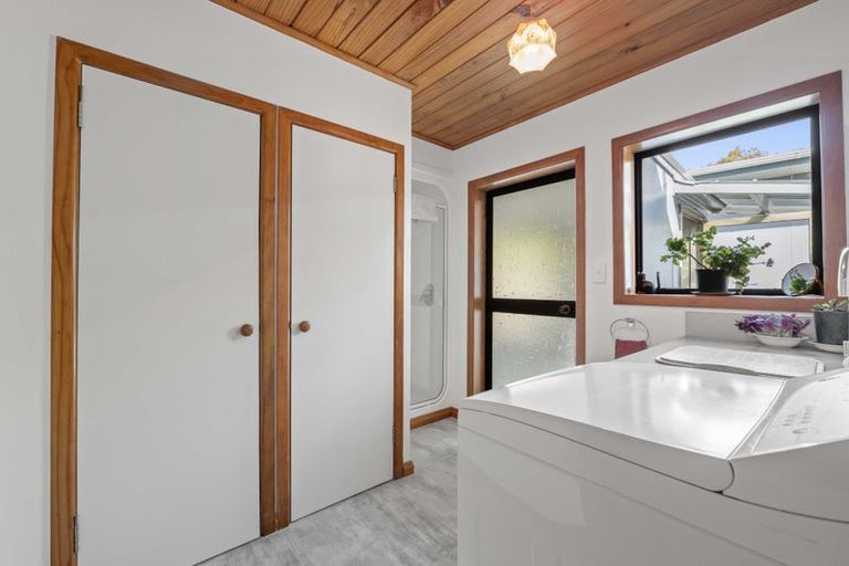 Photo of property in 92 Hickman Road, Onaero, Urenui, 4375