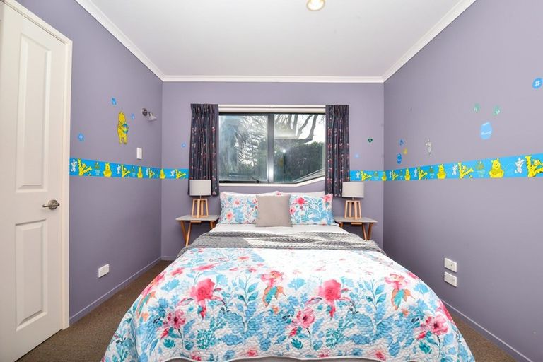 Photo of property in 30 Palm Grove Drive, Western Heights, Hamilton, 3200