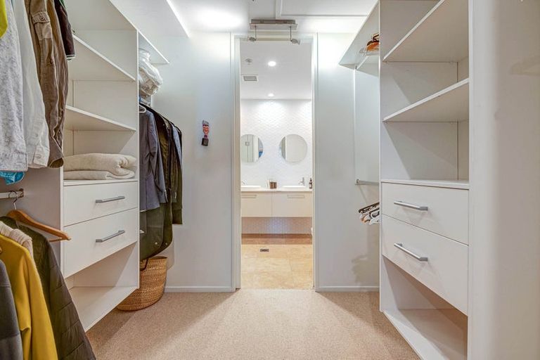 Photo of property in 1/7 The Promenade, Takapuna, Auckland, 0622