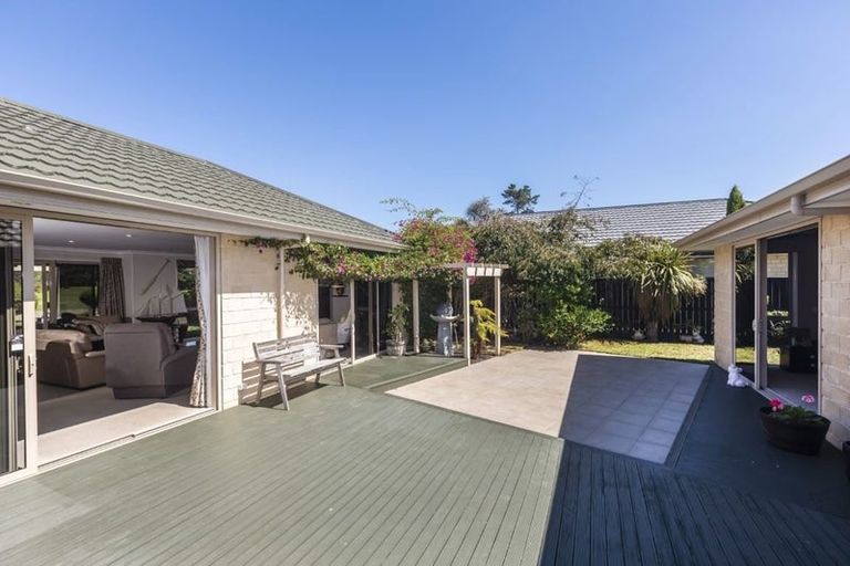 Photo of property in 16 Torrey Pines, Waimairi Beach, Christchurch, 8083