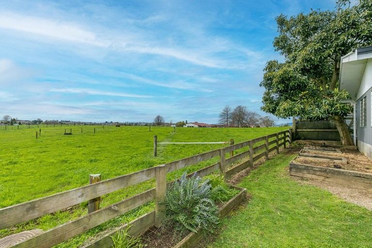 Photo of property in 897 Kihikihi Road, Te Awamutu, 3800