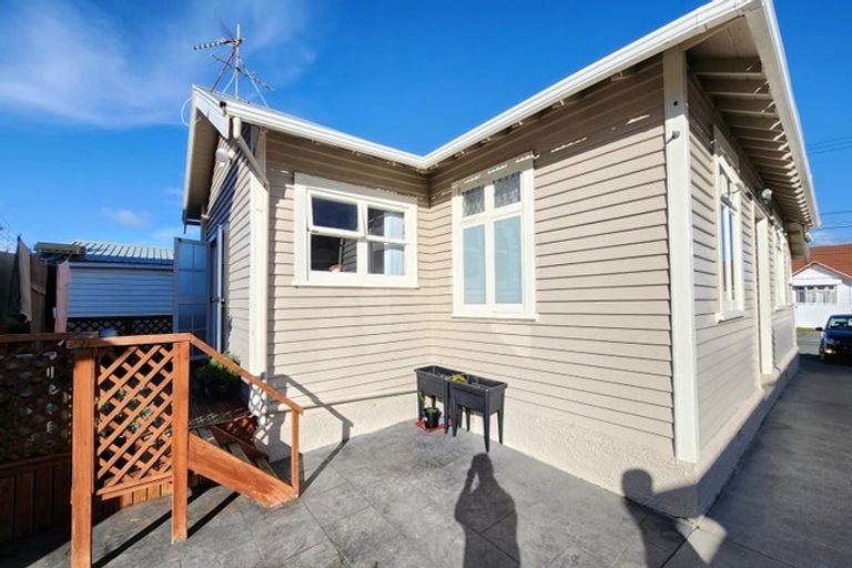 Photo of property in 25 Caledonia Street, Miramar, Wellington, 6022