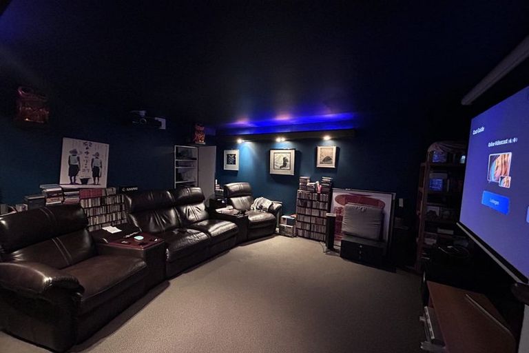 Photo of property in 1b Wadestown Road, Wadestown, Wellington, 6012