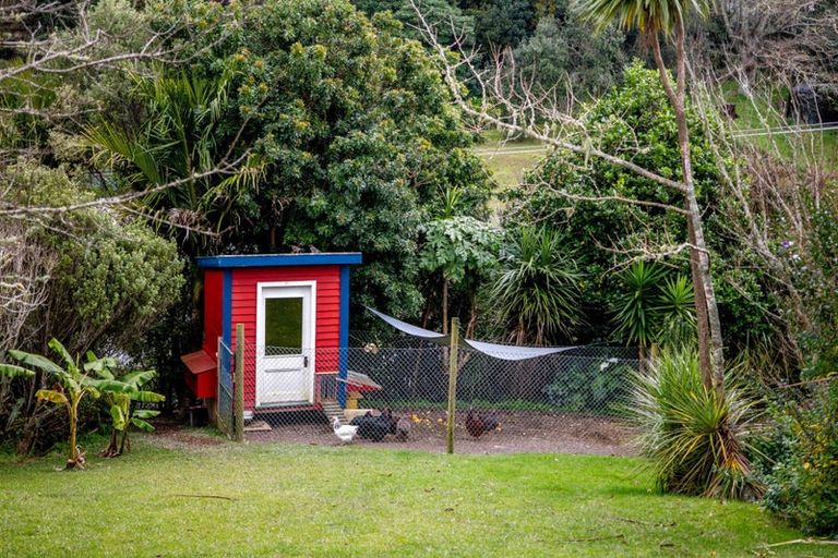 Photo of property in 9 Robertson Street, Russell, 0202