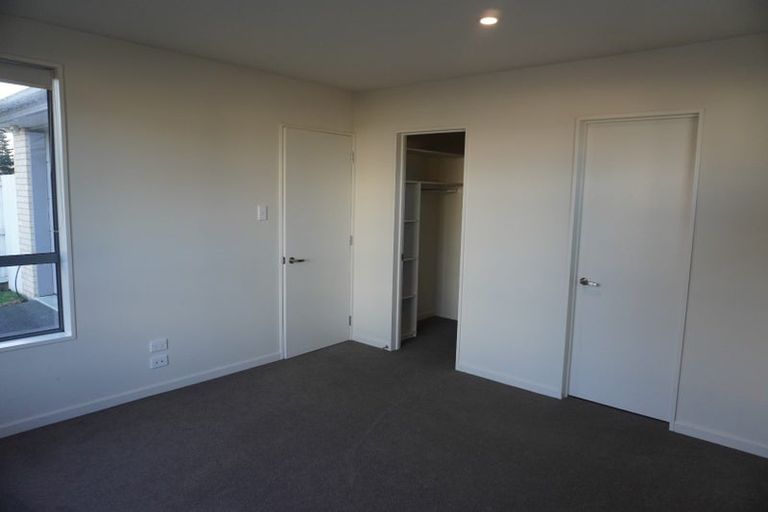 Photo of property in 6 Strone Close, Broomfield, Christchurch, 8042