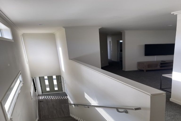 Photo of property in 101a Awataha Crescent, Pyes Pa, Tauranga, 3110