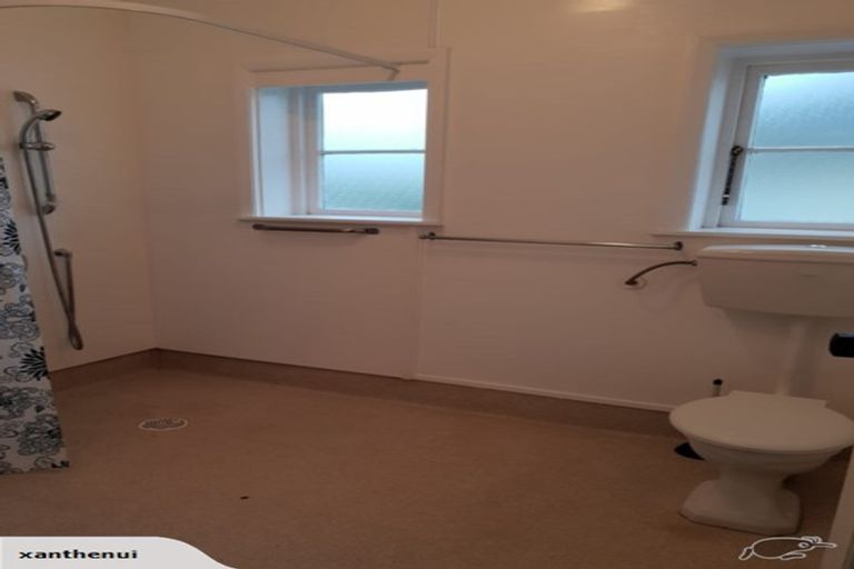 Photo of property in 31 Jackson Street, College Estate, Whanganui, 4500