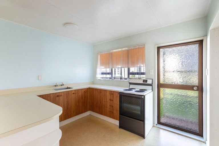 Photo of property in 28b Pollen Street, Woodville, 4920