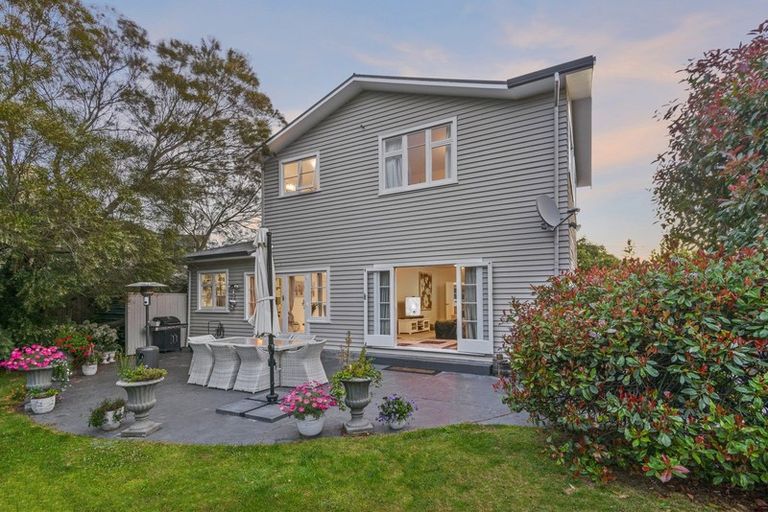 Photo of property in 60 Hamilton Avenue, Ilam, Christchurch, 8041