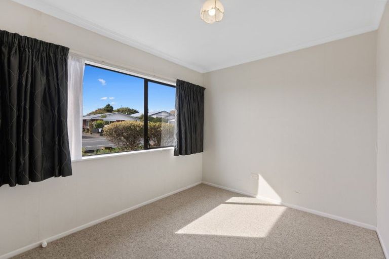 Photo of property in 1/156 Carrington Street, Lower Vogeltown, New Plymouth, 4310