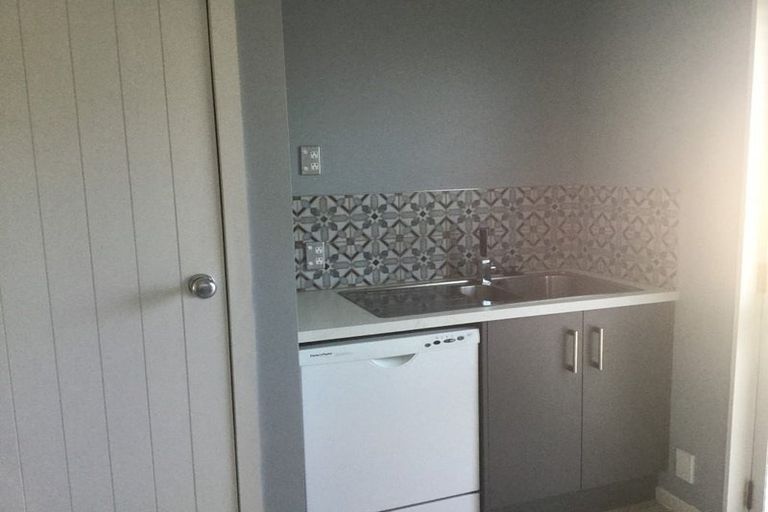 Photo of property in 1219 Papamoa Beach Road, Papamoa Beach, Papamoa, 3118