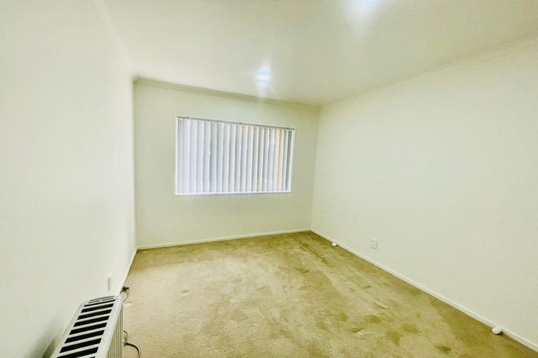 Photo of property in 25a Wairakei Street, Greenlane, Auckland, 1051