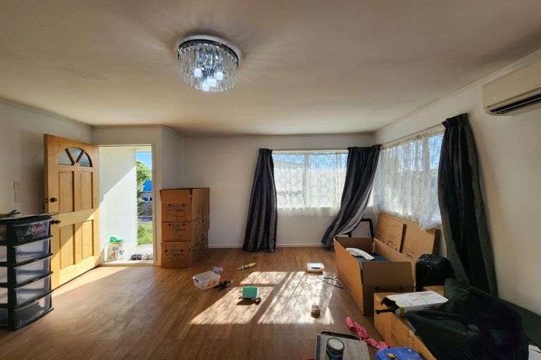 Photo of property in 1/9 Berwyn Avenue, Takanini, 2112