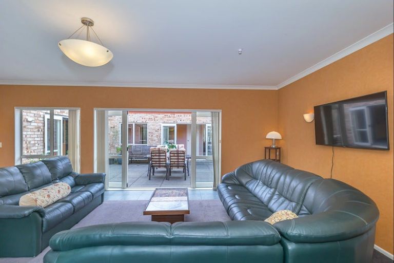 Photo of property in 50 Easton Way, Levin, 5510