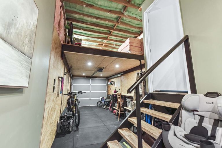 Photo of property in 1297b Whangaparaoa Road, Army Bay, Whangaparaoa, 0930