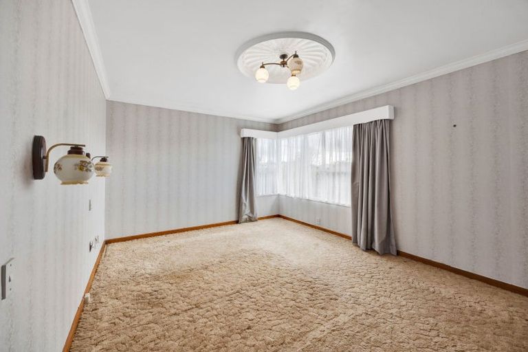 Photo of property in 23 Hinau Street, Inglewood, 4330