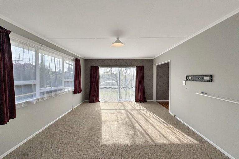 Photo of property in 25 Camellia Avenue, Aramoho, Whanganui, 4500