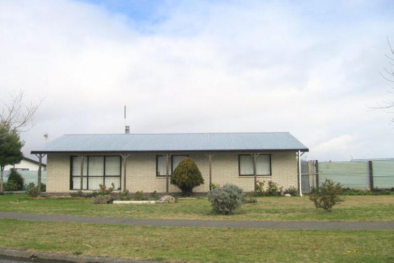 Photo of property in 14 Northlee Place, Flaxmere, Hastings, 4120