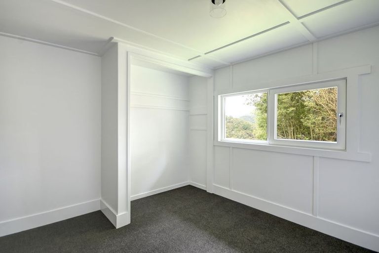 Photo of property in 11 Morepork Lane, Waipori Falls, Outram, 9073