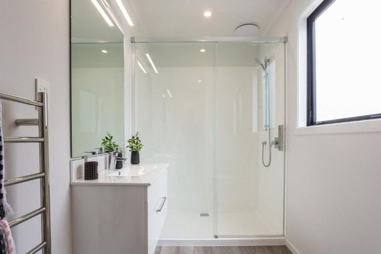 Photo of property in 20 Breakwater Way, Whitby, Porirua, 5024