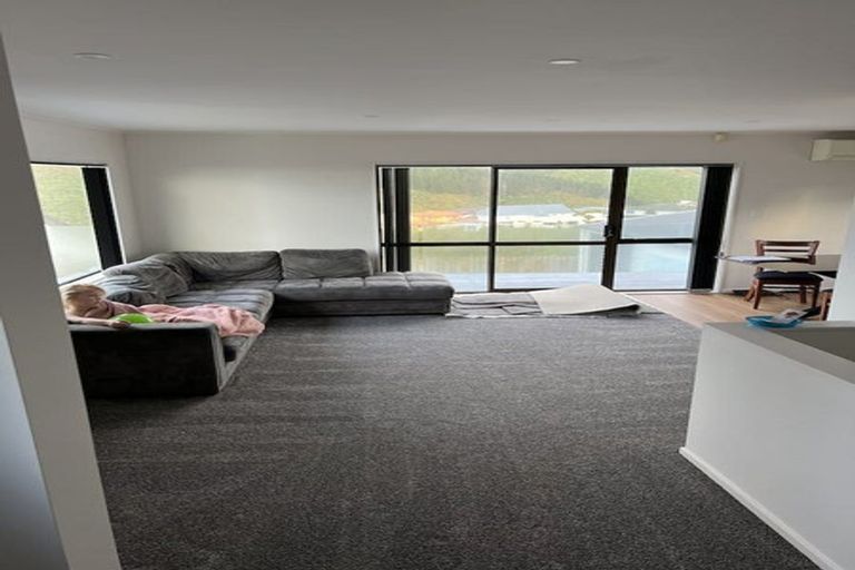 Photo of property in 79 Frobisher Street, Island Bay, Wellington, 6023