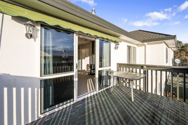 Photo of property in 2 Pipi Street, Two Mile Bay, Taupo, 3330