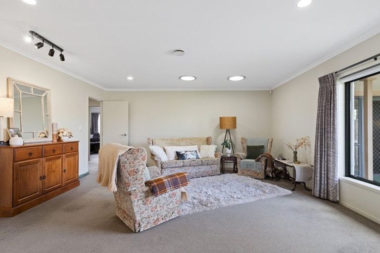 Photo of property in 20 Kauri Road, Pukekohe, 2120