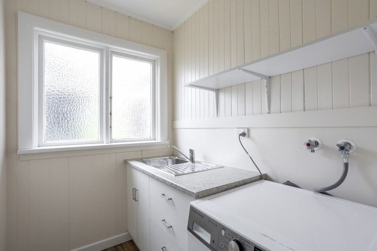 Photo of property in 160 Main South Road, Green Island, Dunedin, 9018