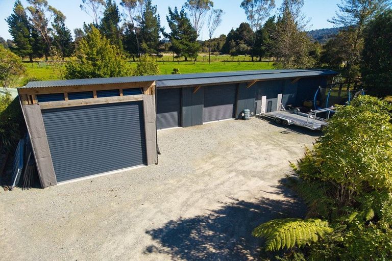 Photo of property in 416 Maori Creek Road, Marsden, Dobson, 7872