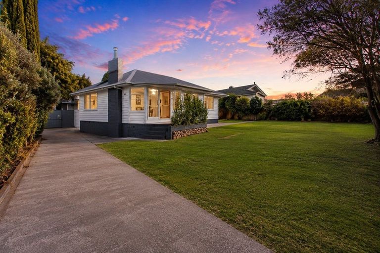 Photo of property in 11 Royal Arch Place, Rosehill, Papakura, 2113