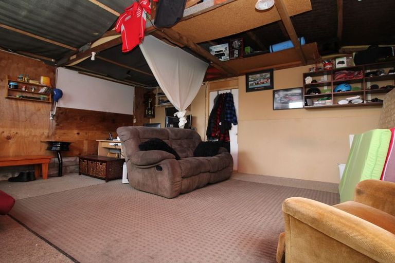 Photo of property in 19 Island View Road, Western Heights, Rotorua, 3015