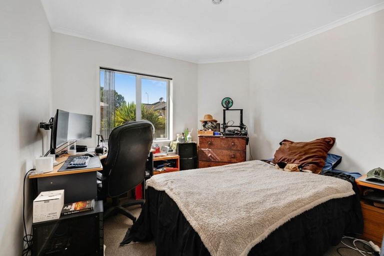 Photo of property in 1 Puarangi Lane, Stanmore Bay, Whangaparaoa, 0932