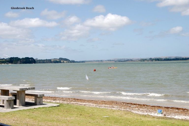 Photo of property in 4 Waimiri Road, Glenbrook, 2681