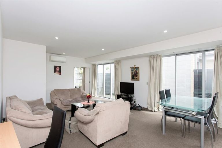 Photo of property in 16 Cellars Way, Yaldhurst, Christchurch, 8042