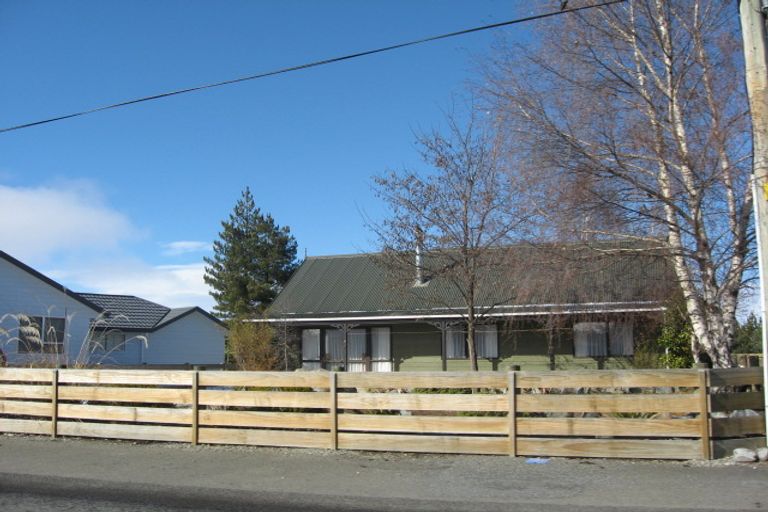 Photo of property in 37 Totara Drive, Twizel, 7901
