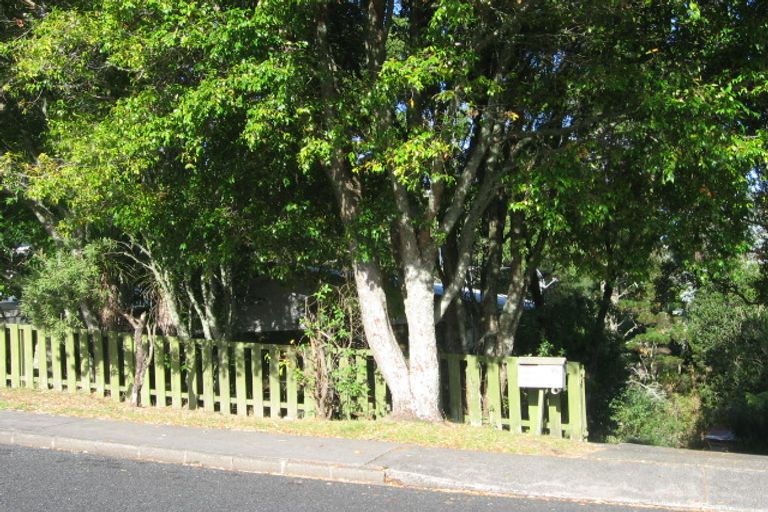 Photo of property in 80 Mountbatten Avenue, Hillcrest, Auckland, 0627
