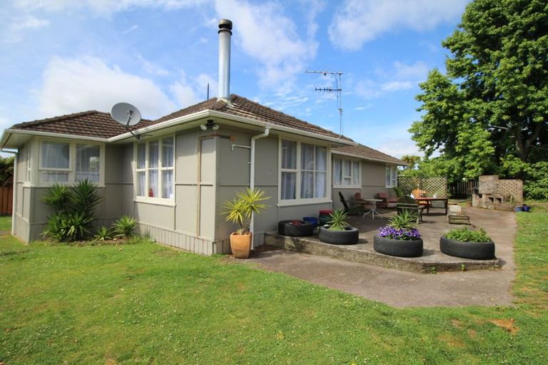 Photo of property in 19 Island View Road, Western Heights, Rotorua, 3015