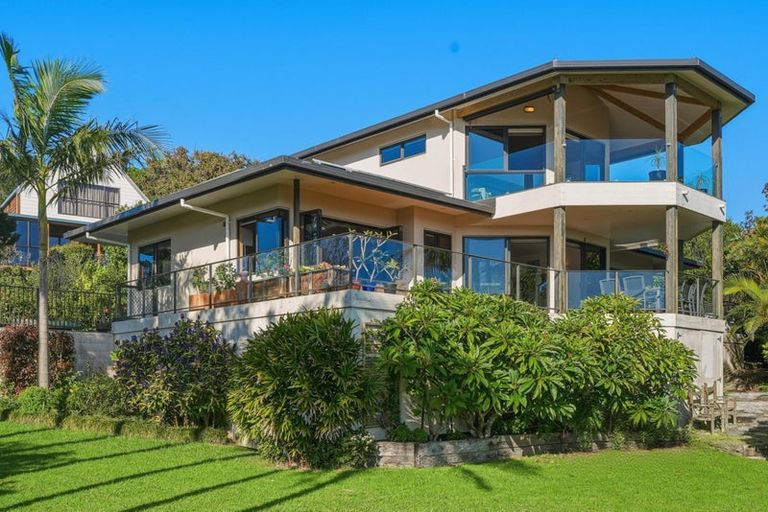Photo of property in 61 State Highway 10, Coopers Beach, 0420