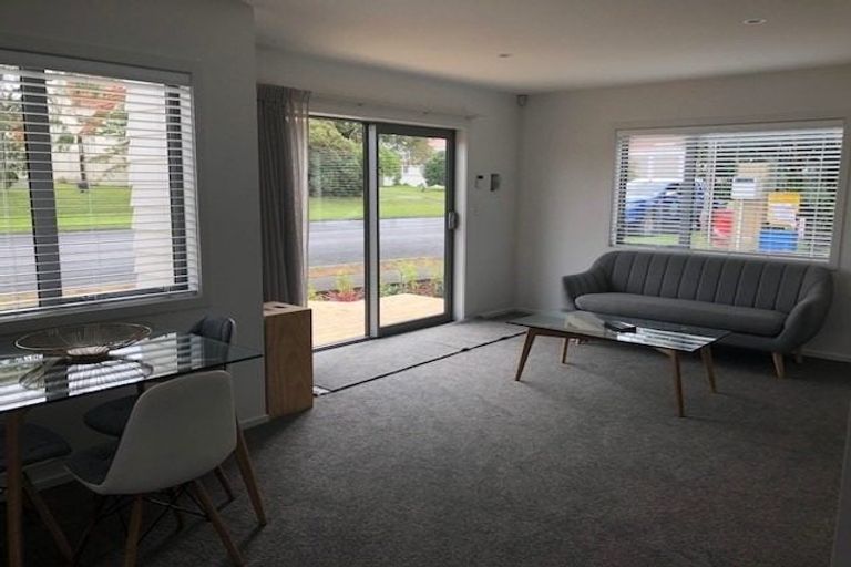 Photo of property in 17 Brown Street, Inglewood, 4330