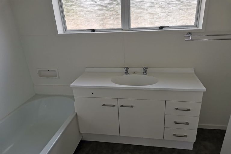 Photo of property in 10a Sydney Street, Palmerston North, 4414