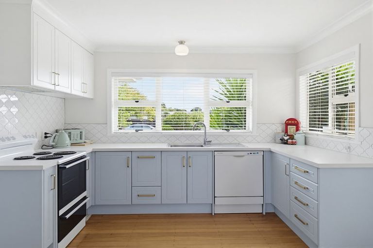 Photo of property in 5 Sheffield Street, Awapuni, Palmerston North, 4412