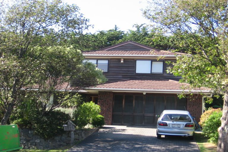 Photo of property in 15 Swansea Street, Khandallah, Wellington, 6035