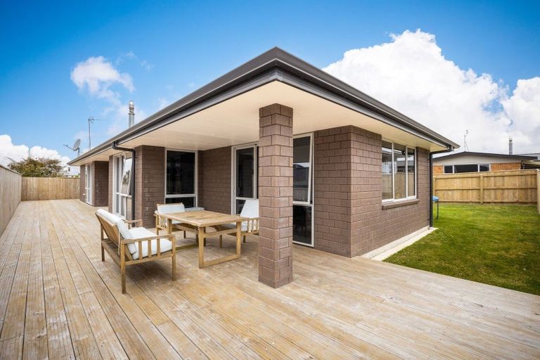 Photo of property in 11a Cutfield Street, Inglewood, 4330